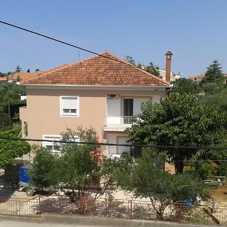 Apartmán Lorena *